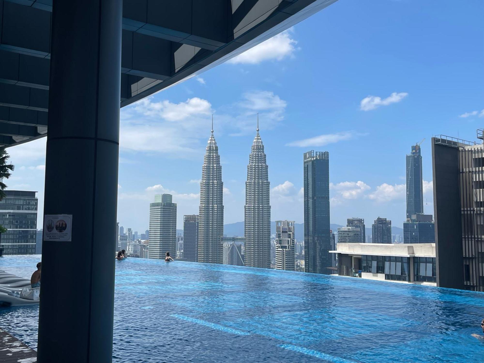 Eaton By Luxury * Kuala Lumpur